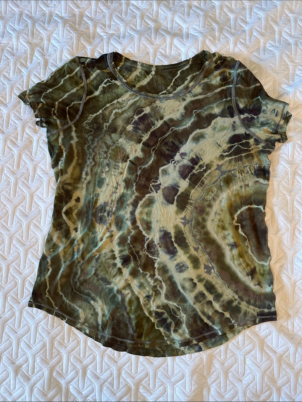 lululemon athletica Olive Green Tie-Dye Short Sleeve Love Tee